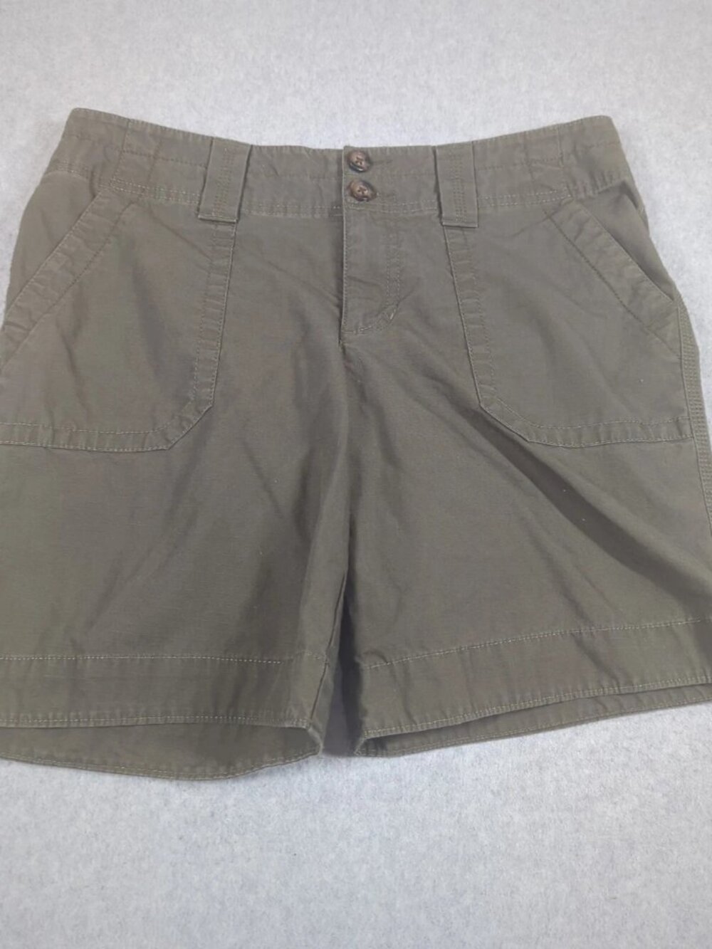 Eddie Bauer Ripstop Shorts Womens Size 8 Olive Green Outdoor Hiking